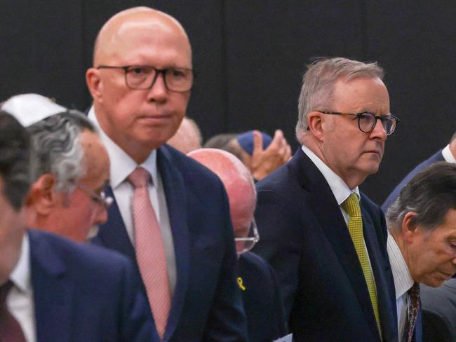 27/1/2025Peter  (left) and Anthony (right). Prime Minister Anthony Albanese and Leader of the Opposition Peter Dutton at JHUB Maccabi Community Centre, Yokine.Pic Colin Murty