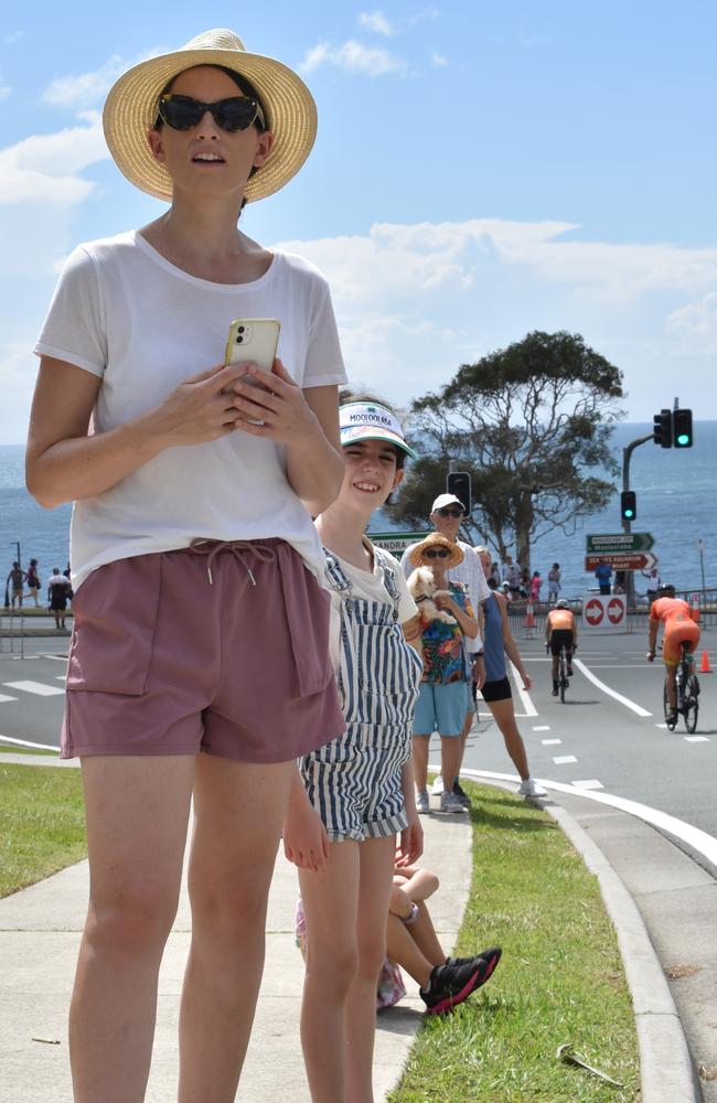 Jane and Ivy Holmes at the 2023 Mooloolaba Triathlon.