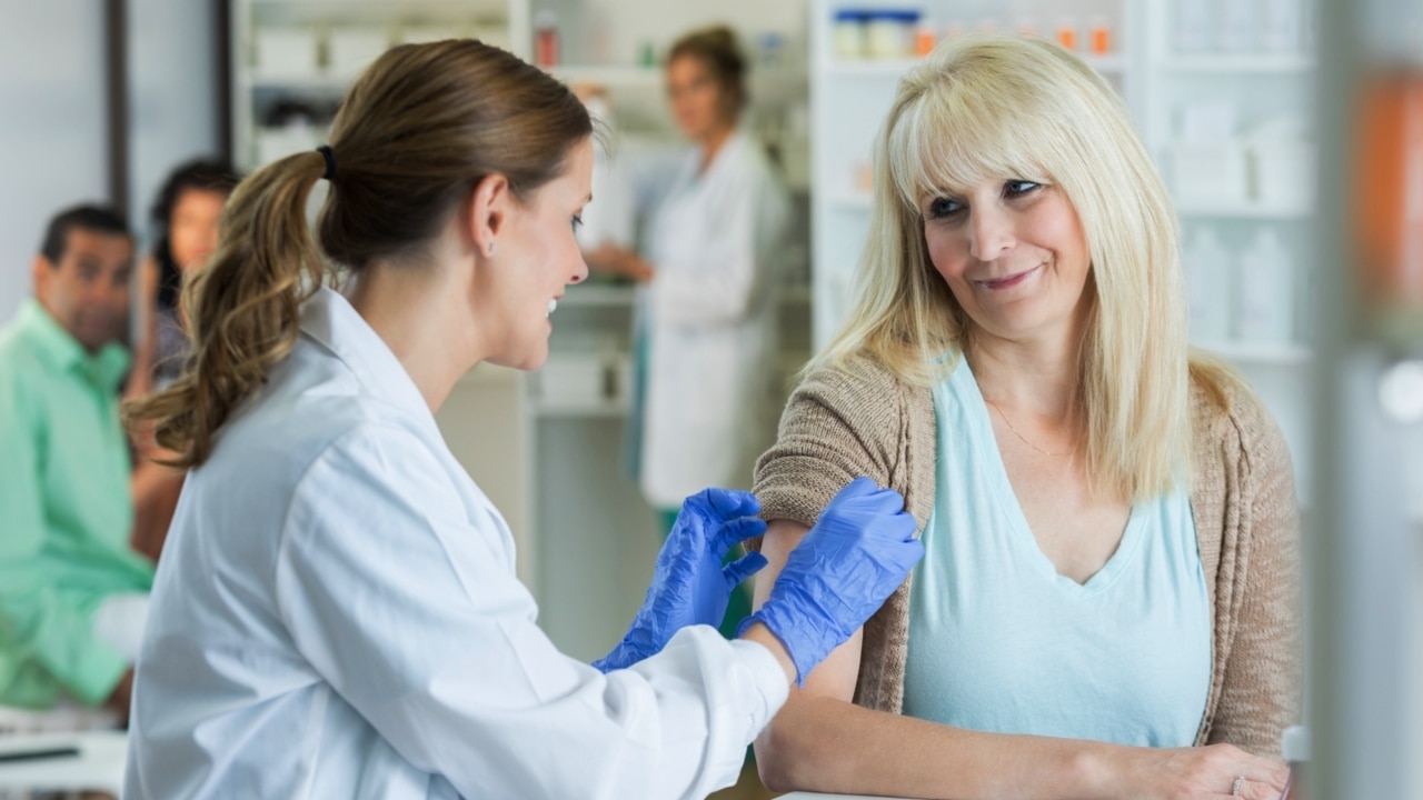 Tasmanian pharmacists fight to give meningococcal vaccinations on the spot