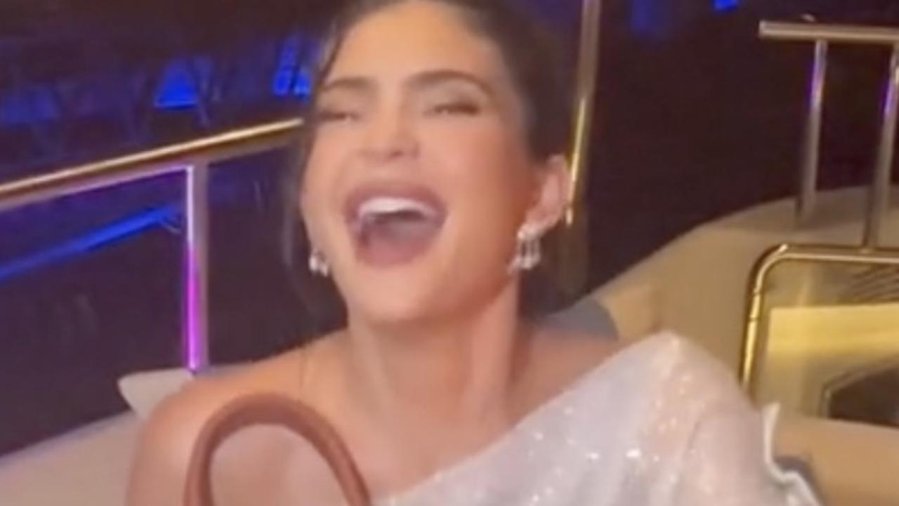 Kylie Jenner Gets a Hermès Birkin for Her 18th Birthday
