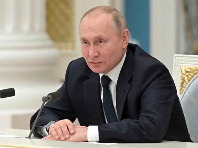 Russian President Vladimir Putin has himself to blame for a looming loss in Ukraine.