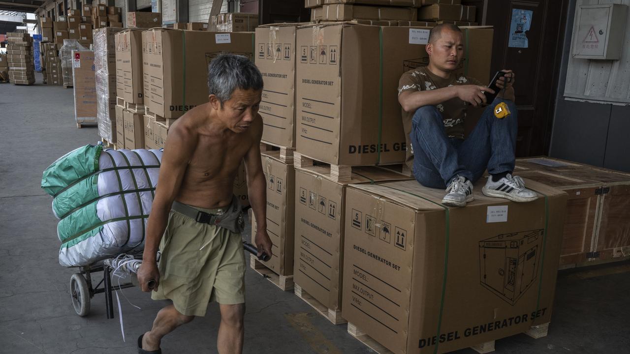 China’s exports to US plunge, in sign of bite from Trump tariffs