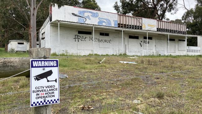 Old Fantazia building in The Gurdies is surrounded by CCTV cameras. Picture: Brooke Grebert-Craig