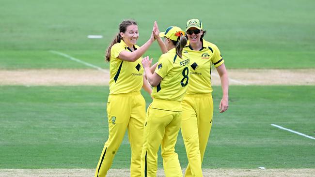 Darcie Brown (left) is McGrath’s smokey. Picture: Bradley Kanaris/Getty Images