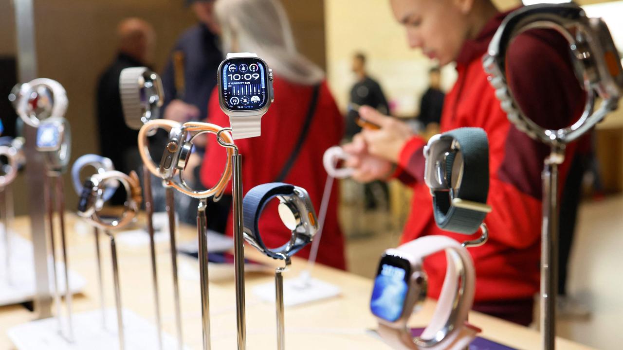 Most models of the Apple Watch sold since 2020 will be affected by another memo to stop replacing watches with damaged hardware. Picture: Michael M. Santiago / Getty Images North America / AFP.