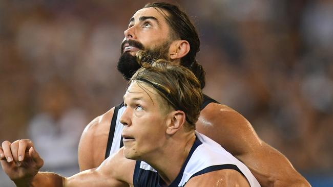 Can Brodie Grundy manhandle Rhys Stanley? Pic: AAP