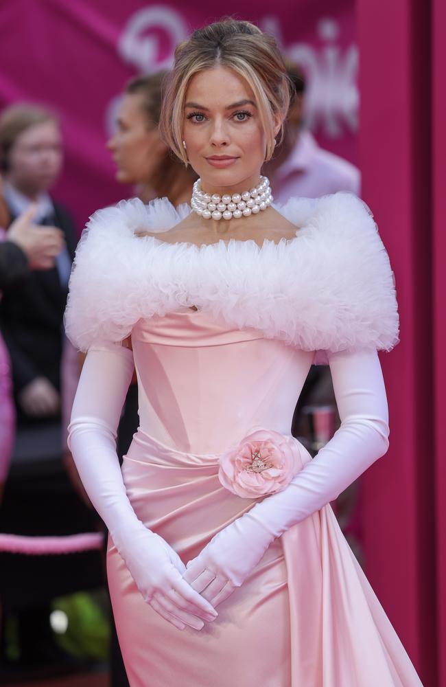 The actress piled on the glam for the big night. Picture: Mike Marsland/WireImage