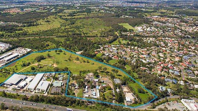 Land in Carrara sold bu developer Tim Gordon to the council.