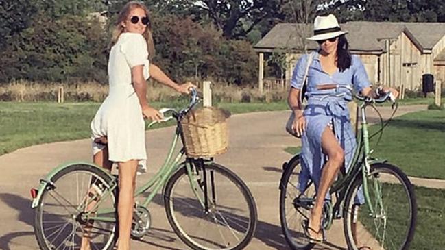 The pair shared a picture on Instagram of their Cotswolds weekend.