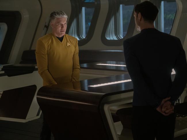 Anson Mount as Capt. Pike and Ethan Peck as Spock appearing in episode 201 “The Broken Circle” of Star Trek: Strange New Worlds, streaming on Paramount+, 2023. Photo Cr: Michael Gibson/Paramount+