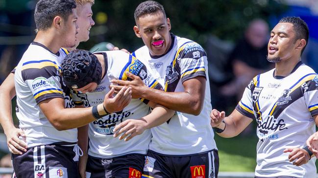 Tim Sielaff-Burns, middle, pink mouth guard. . Picture: Jerad Williams