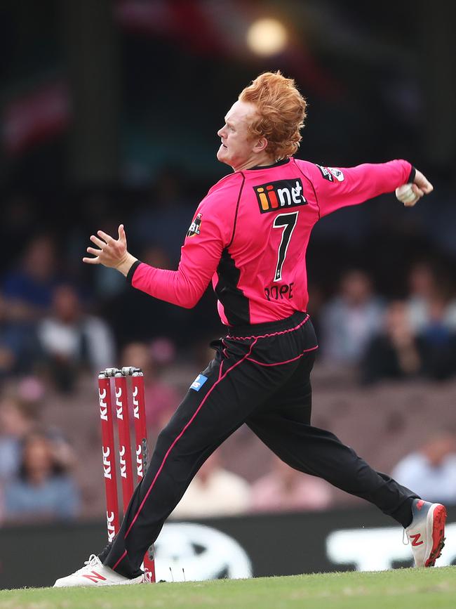 And bowling for his first BBL franchise Sydney Sixers. Picture. Phil Hillyard