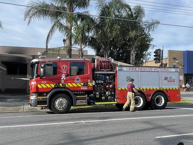 Emergency services rushed to the Emerald Reception Centre on Settlement Rd in Thomastown after a fire on Thursday. Picture:  Genevieve Holding