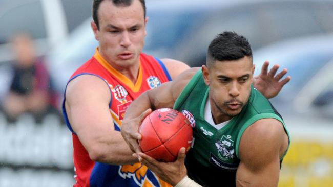 Rowan Nayna grabs a mark during his first stint at Greenvale. Picture: Andrew Henshaw