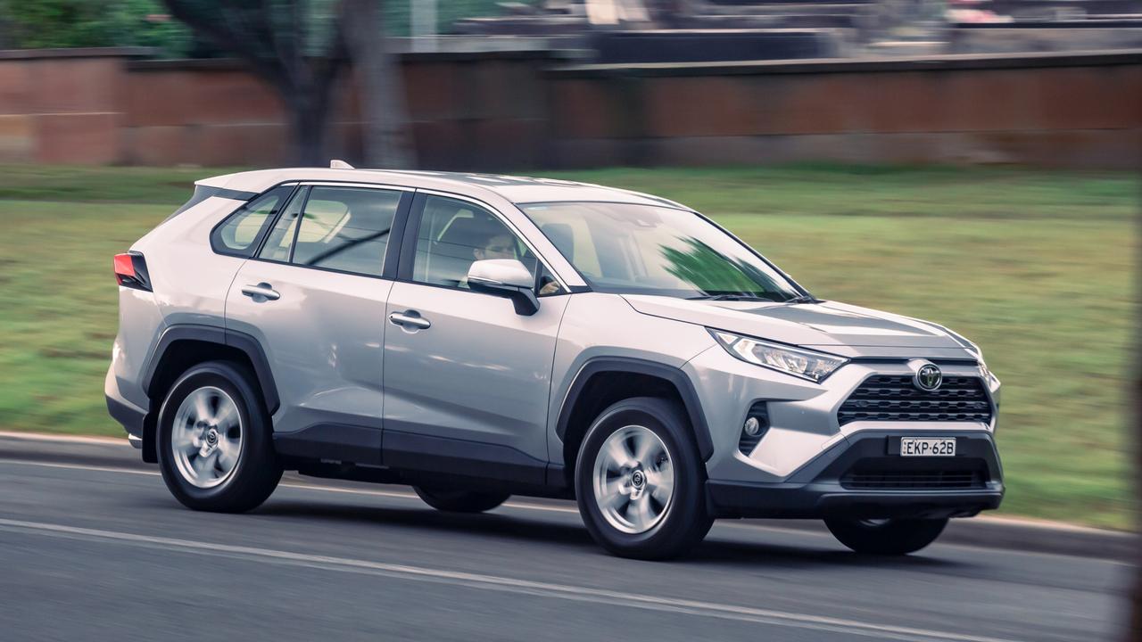 Toyota rav4 2022 интерьер