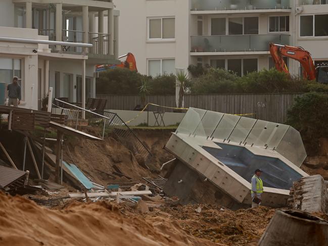 Pittwater rd Collaroy between Stuart st &  Ramsay  st where work is being done at a frantic rate on the damaged homes . .pic John Grainger