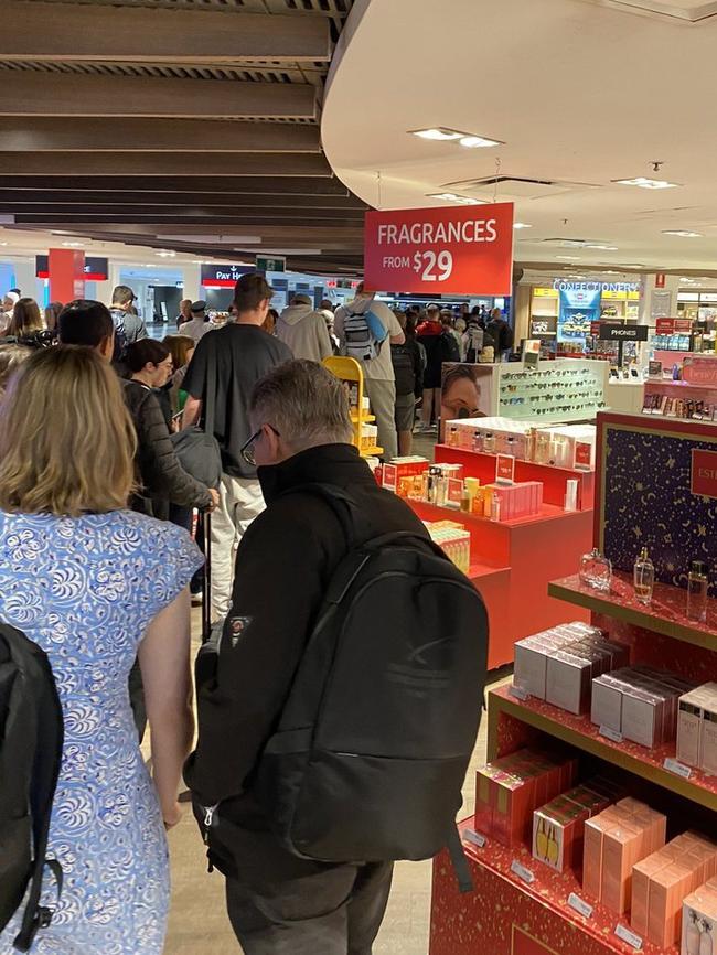 International arrivals queue at Sydney Airport on October 24. Picture: X (formerly Twitter)