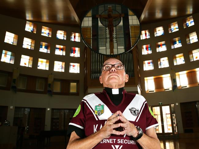 Avid fan Father Jack Robson is praying for a miracle for Many to make the NRL finals series. Picture by Peter Lorimer.