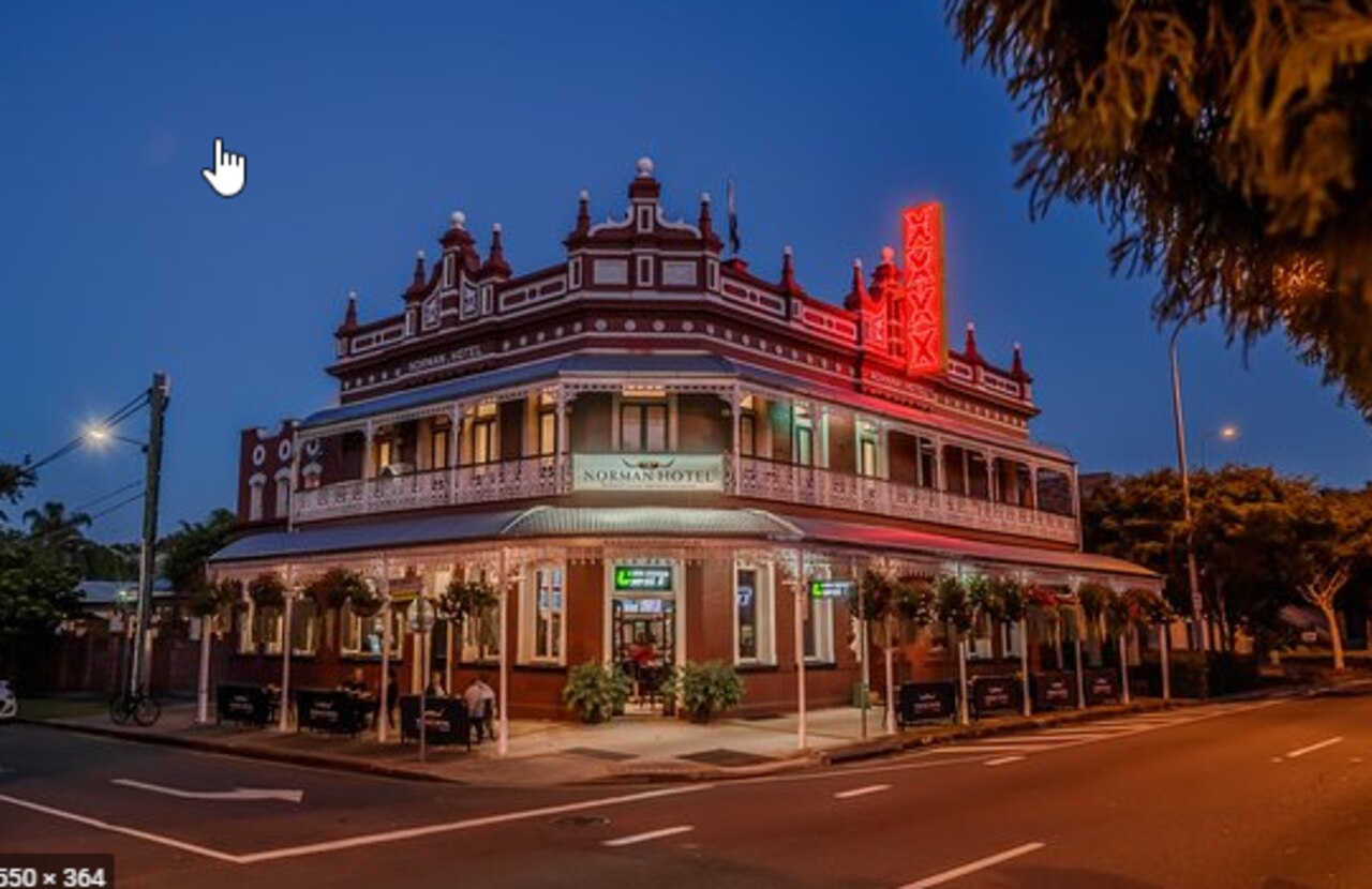 The James Power owned Norman Hotel at Woolloongabba.