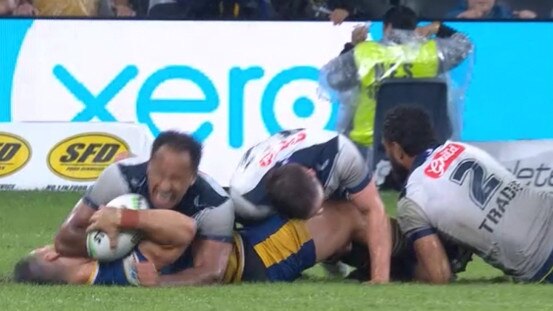 Felise Kaufusi's forearm connects with Ryan Matterson’s head.