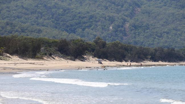 Police and SES at the crime scene at Wangetti Beach, between Cairns and Port Douglas. Picture: Anna Rogers