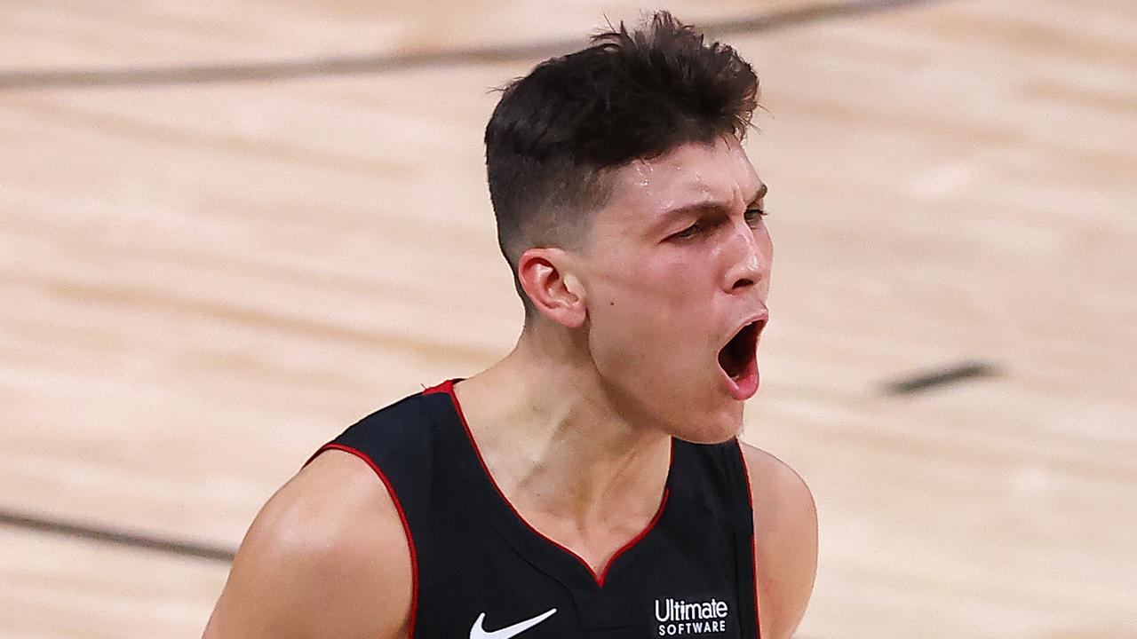 Miami Heat picks Tyler Herro at No. 13 in NBA draft