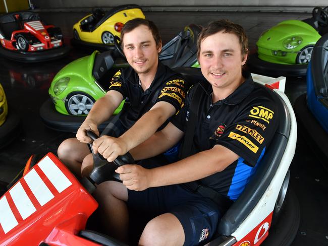 Identical twins Jesse and Daniel Whitaker -20 yrs pose for a photograph at The Beachouse Glenelg, Adelaide on Saturday the 26th of October 2019. The brothers will feature in the Sunday Mail to promote new survey.(AAP/Keryn Stevens)