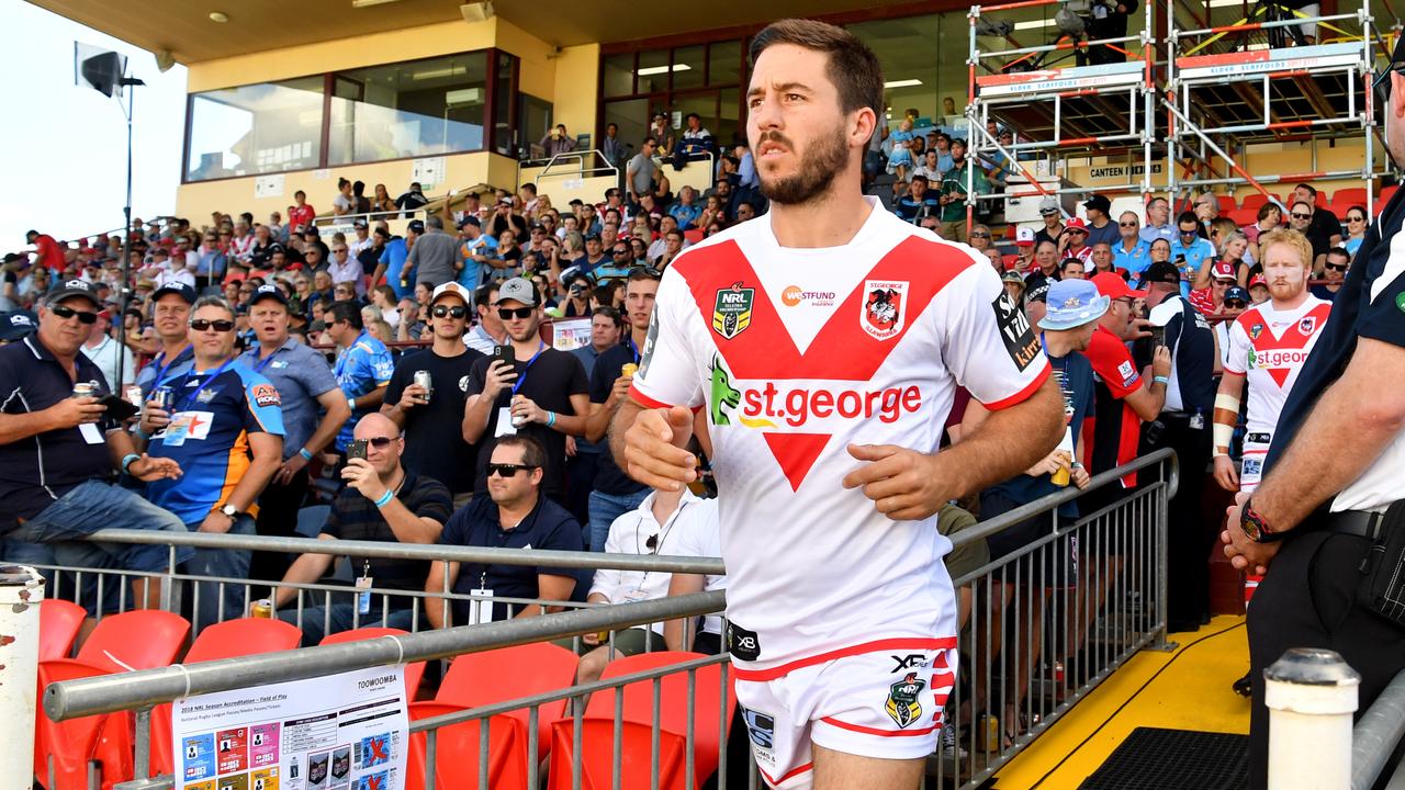 Ben Hunt of the Dragons runs onto the field at the start of the Round 3 NRL match between the Gold Coast Titans and the St George-Illawarra Dragons at Clive Berghofer Stadium in Toowoomba, Queensland in 2018. (AAP Image/Darren England)