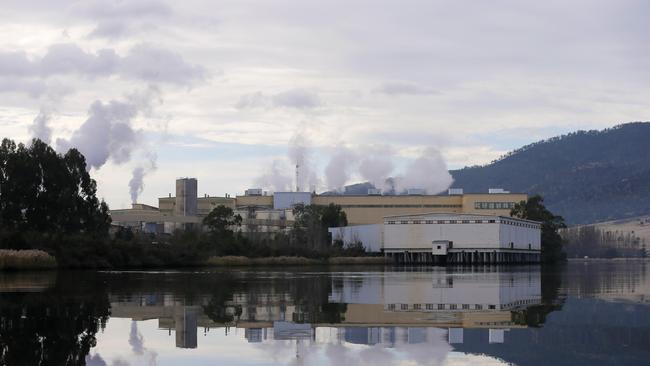 DVG Pics. File Pics. Norske Skog paper mill at Boyer from the Derwent River. PIC: MATT THOMPSON