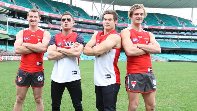 Efron and Devine posing with Sydney players. Picture: Supplied