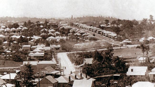 LOOKING BACK: Huessler Tce, Milton Heights, seen from Rosalie, as it was in 1914.