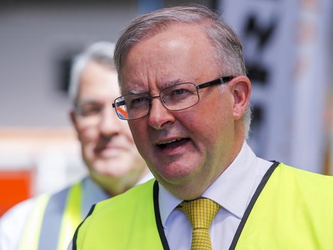 MELBOURNE, AUSTRALIA - NewsWire Photos December 14th, 2020:Anthony Albanese, MP and Leader of the Australian Labor party visits the bus manufacturer Volgren in Dandenong South in Melbourne today.Picture: NCA NewsWire / Wayne Taylor