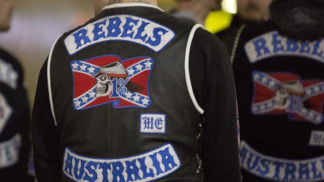 A member of the Rebels bikie club has been charged after drugs were allegedly found in court documents.