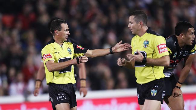 Referee brothers Gerard and Chris Sutton allowed the game to flow. Pic: Phil Hillyard