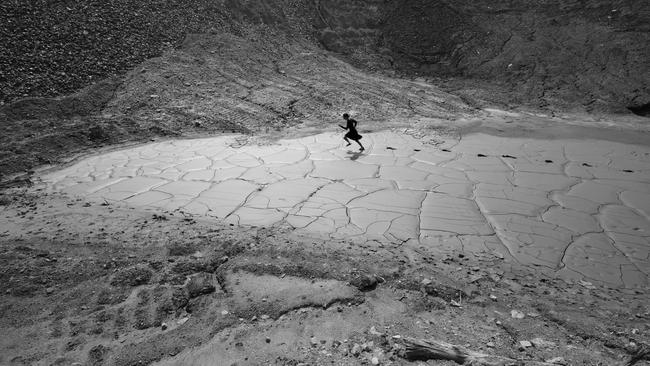 Shirin Neshat Roja 2016 (still) single-channel video installation. Picture courtesy the artist and Gladstone Gallery