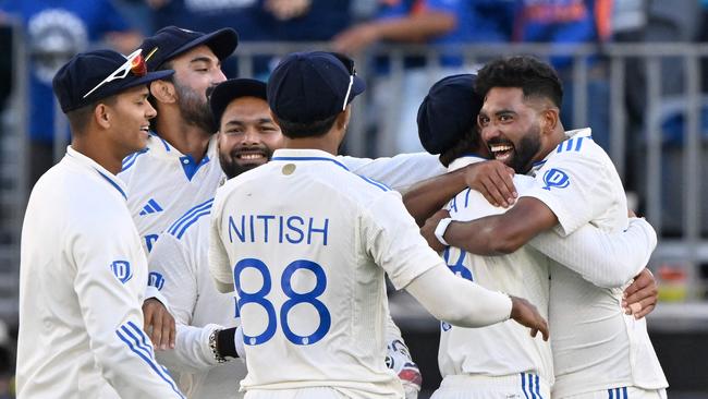 Mohammed Siraj celebrates the wicket of Marnus Labuschagne. Photo: AFP