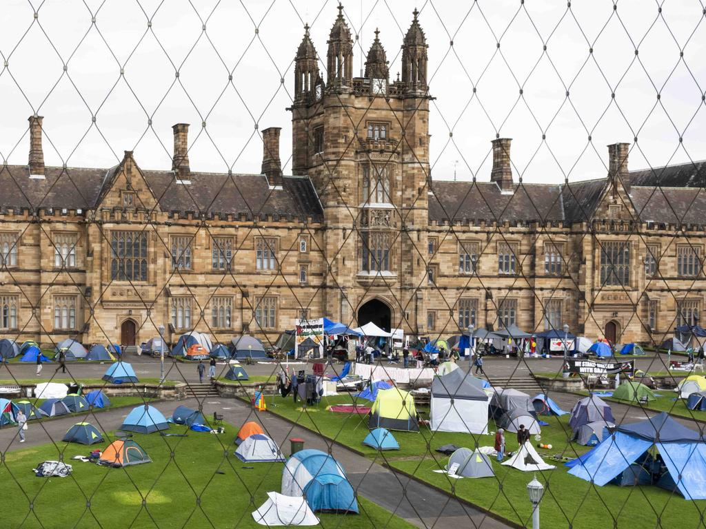 Lecturers free to cancel classes over disruptions