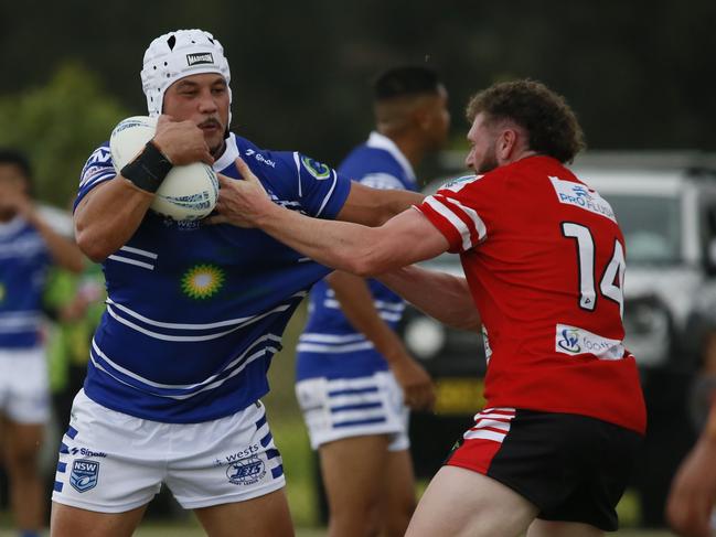 Josiah Tamasi brings fire to the Narellan pack. Photo: Warren Gannon Photography