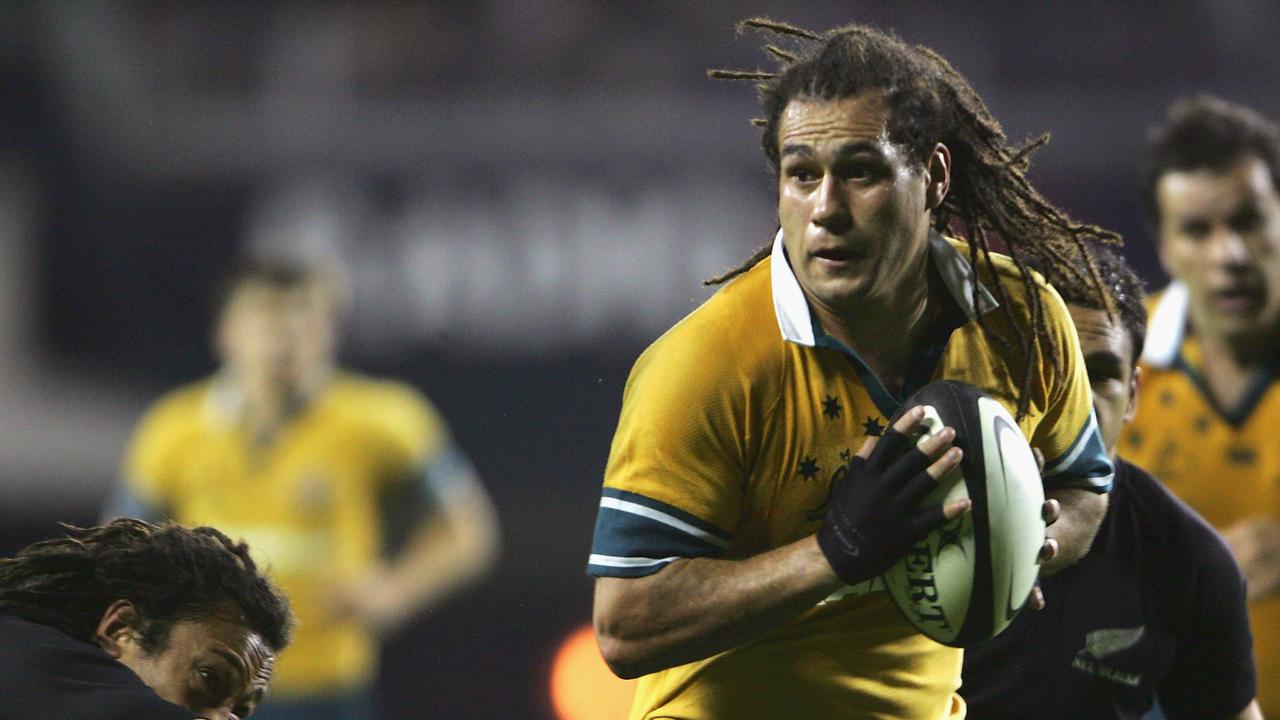 Wallabies legend George Smith has called time on his glittering career.