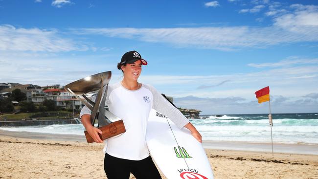 Tyler Wright at North Bondi with her 2017 Women's Surfing League World Championship Trophy. Picture: Phil Hillyard