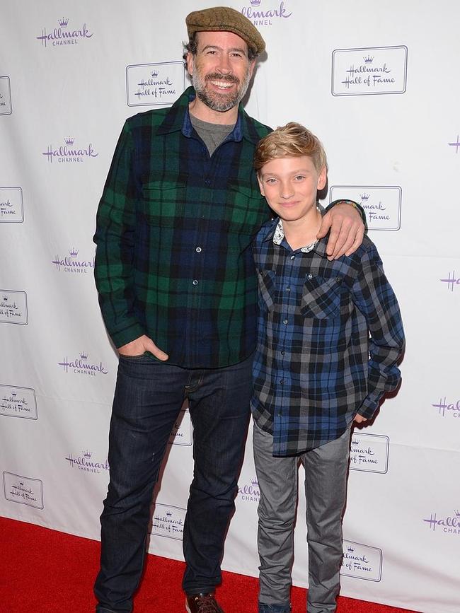 Jason Lee and son Pilot Inspektor Lee. Picture: Splash