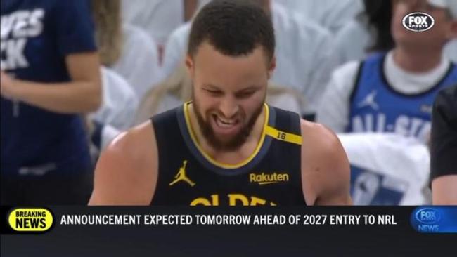 Curry exits game with hamstring injury