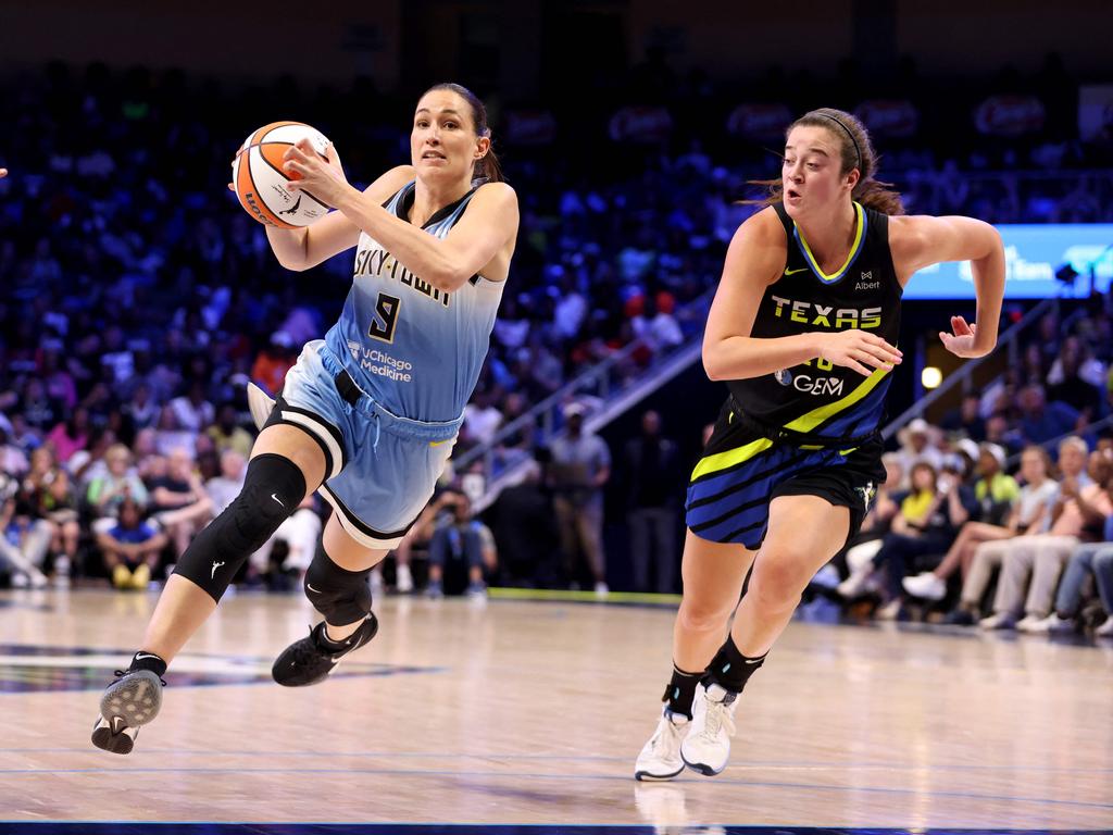 Rebecca Allen drives to the basket. Picture: Getty Images via AFP