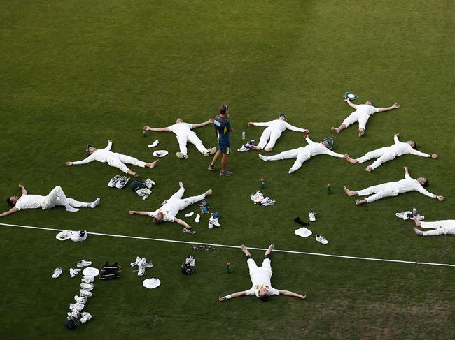 SOUTHAMPTON, ENGLAND - JULY 23:  Australian players stretch at stumps during day one of the Australian Cricket Team Ashes Tour match between Brad Haddin XII and Graeme Hick XII at The Ageas Bowl on July 23, 2019 in Southampton, England. (Photo by Ryan Pierse/Getty Images)