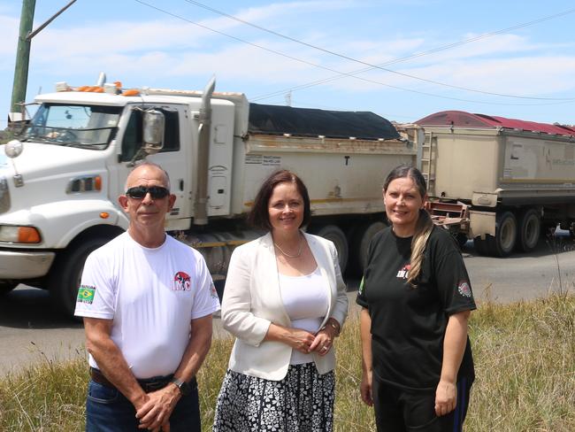 Baderys Creek MP Tanya Davis has called for upgrades to Elizabeth Dr from Devonshire to Western Rd in Kemps Creek.