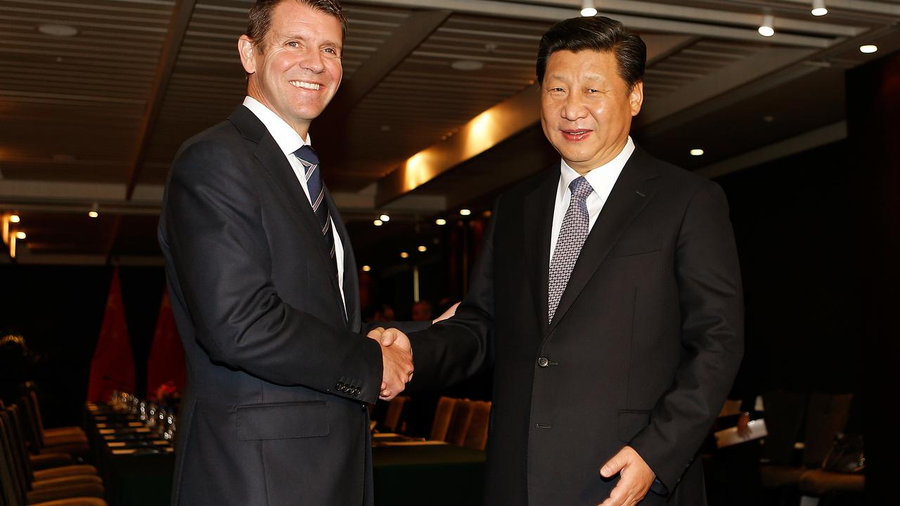 Xi Jinping shakes hands with then-New South Wales Premier Mike Baird during the meeting in Sydney. Picture: AAP/ Daniel Munoz