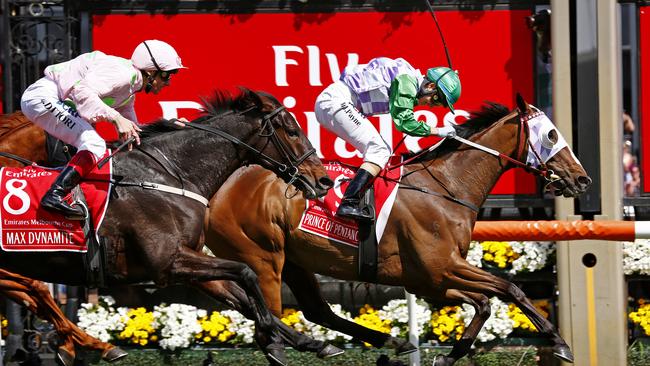 Prince Of Penzance holds off a fast-finishing Max Dynamite to win the Melbourne Cup. Picture: Colleen Petch