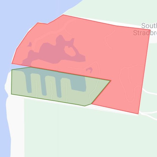 Only the green section of Couran Cove has access to working fire hydrants, with the remainder of homes scattered throughout the red section. Picture: Google Maps