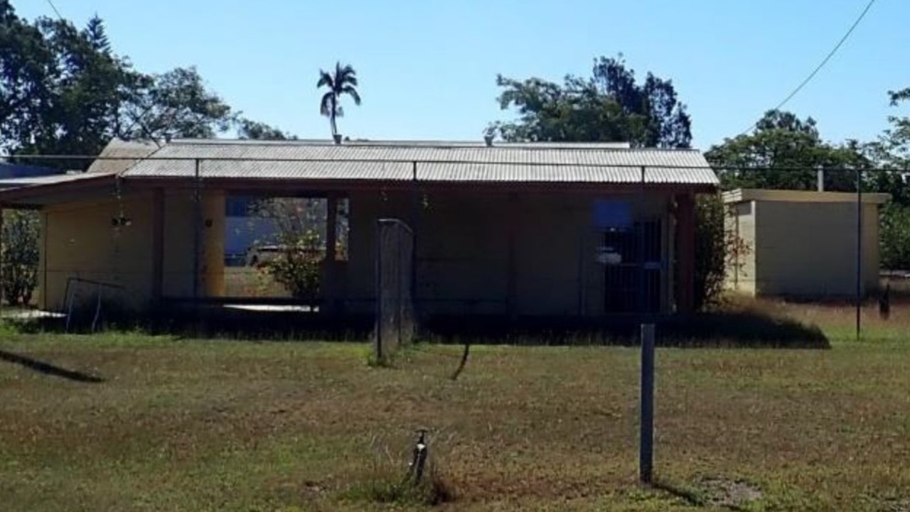 Tennis courts, Parkhurst