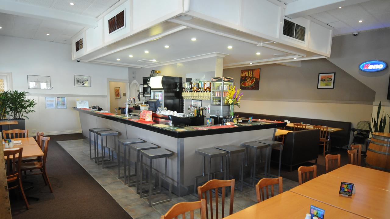 The interior of the Commercial Hotel, Port Adelaide, in the mid-2010s.